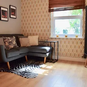 Cosy 1 Bed Flat In Homerton By Victoria Park , Ilford United Kingdom