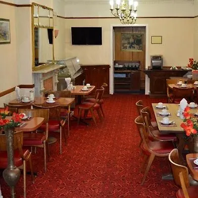 אילפורד Park Hotel
